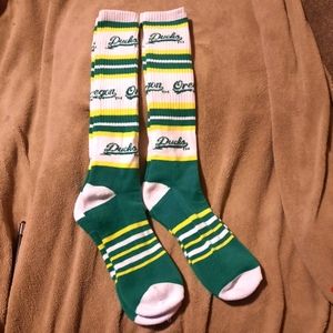 💲NWOT Oregon Ducks Socks Men L 2 pairs